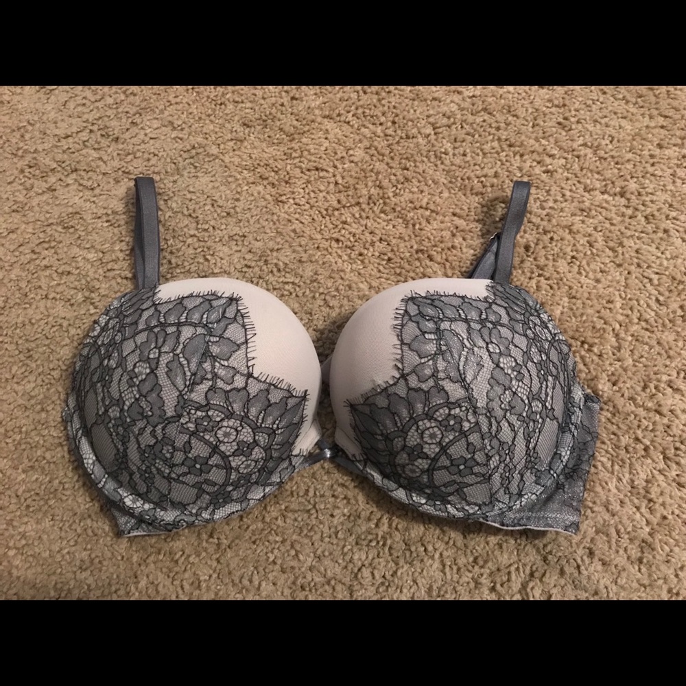 Victoria secret bombshell bra